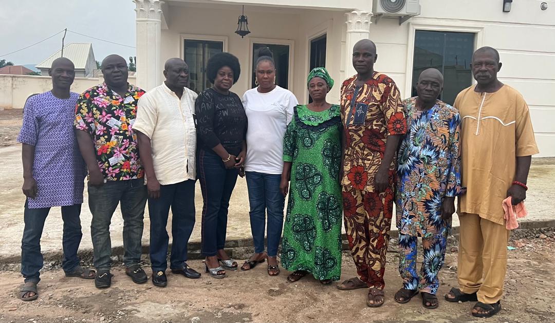 Chief Mrs. Toyin Omole Hosts APC Ayetoro/Iluagba Ward 1 stakeholders