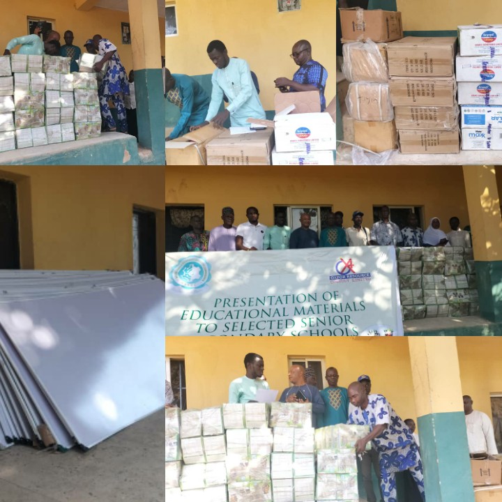 FG Donates 30000 60 leaves Exercise Books, 30 Synthetic White Board, and other writing materials to Senior Secondary Schools in Ijumu local govt