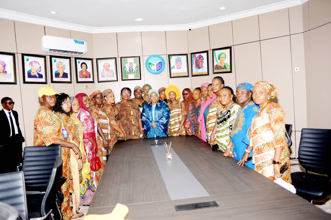 Kogi’s First Lady Meets with Council Leaders, Charges Them on State Building